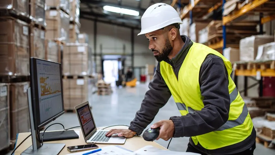 How to Choose the Best Freight Forwarding Software for 2024